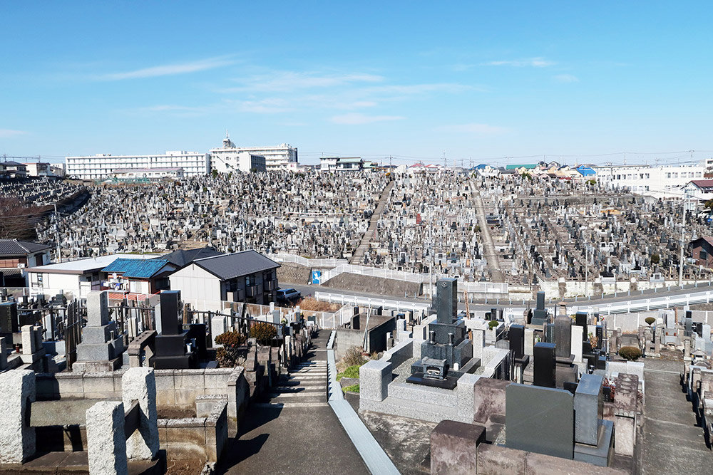 横浜市営　三ツ沢墓地